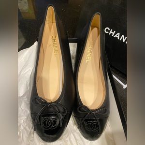 NIB - Black Chanel Ballet Flats